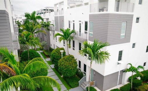 Condominio en Doral, Florida, Estados Unidos 1