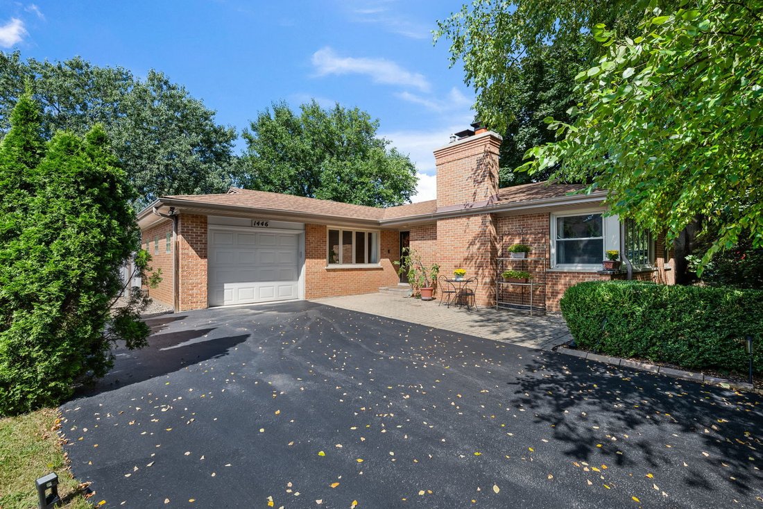 House in Glenview, Illinois, United States 2 - 18855096