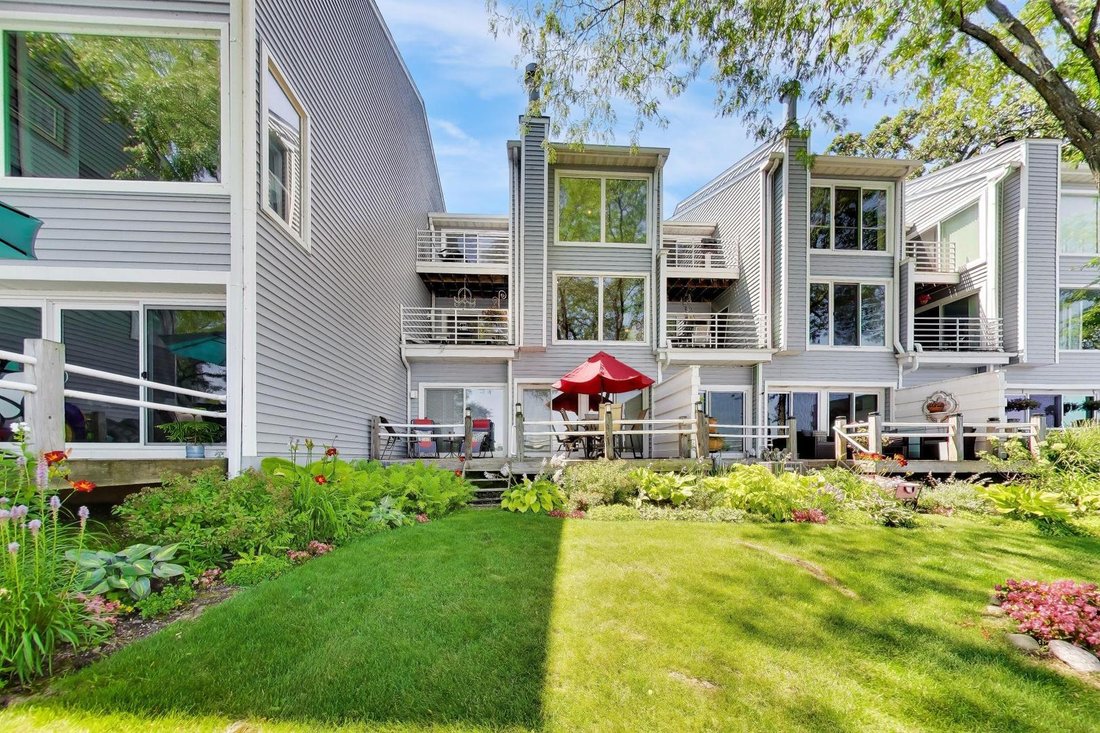 Villa in Mundelein, Illinois, United States 3 - 18860065