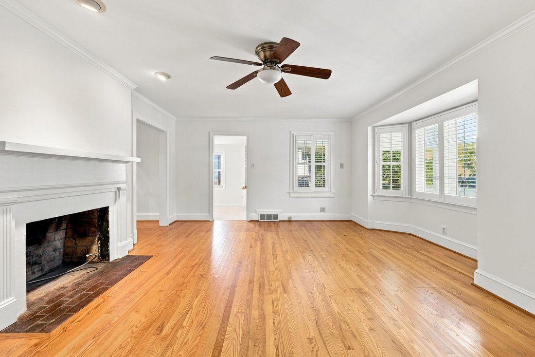 Casa a Raleigh, Carolina del Nord, Stati Uniti 2 - 18860111