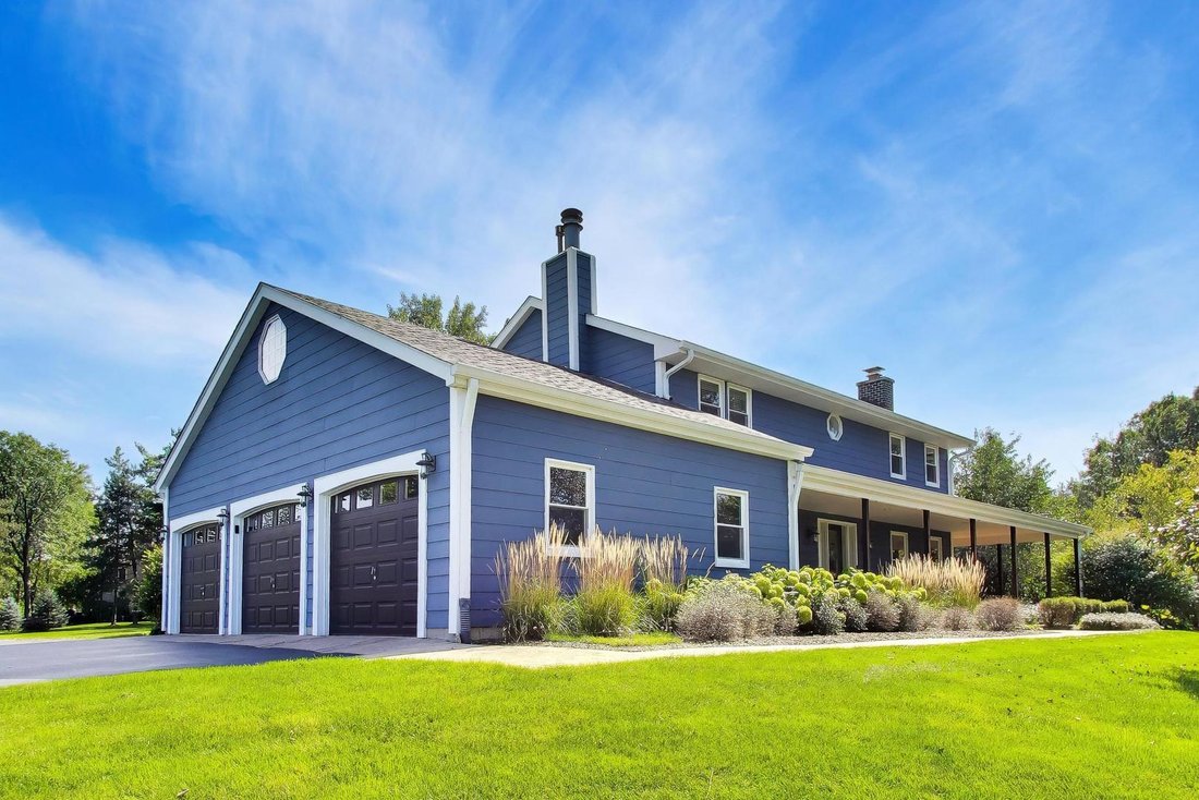 House in Wauconda, Illinois, United States 1 - 18860073