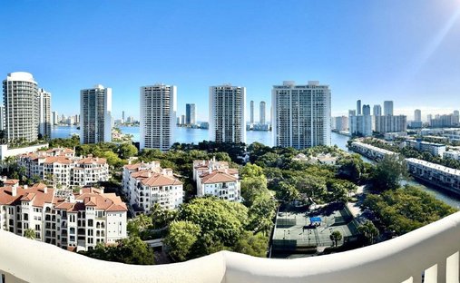 Appartement à Golden Beach, Floride, États-Unis 1