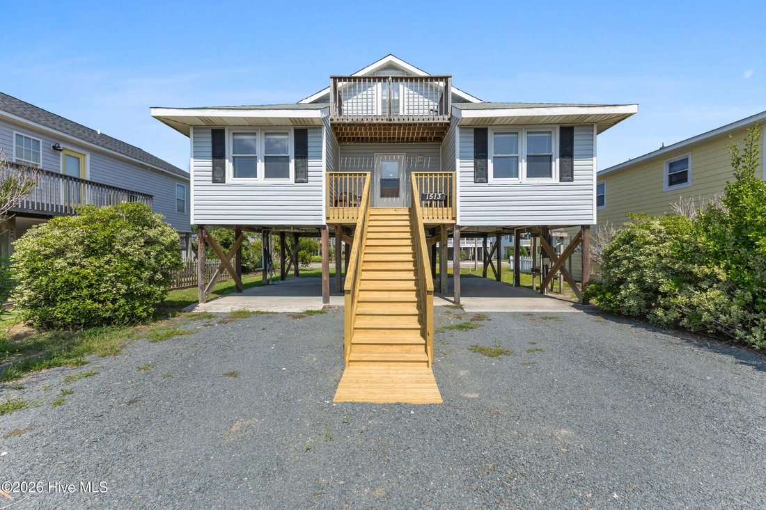 House in Topsail Beach, North Carolina, United States 1 - 18859868