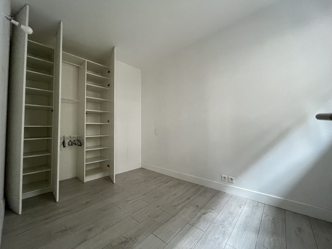 Apartment in Auteuil Nord, Paris 16e Arrondissement, Paris 5 - 18860197