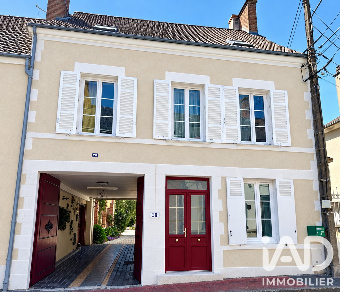 House in Jargeau, Centre-Val de Loire, France 1 - 18111741