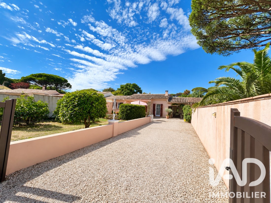 House in Nartelle-Noyer-Bellevue-bd des Sardinaux, Sainte-Maxime, France 3 - 18864061