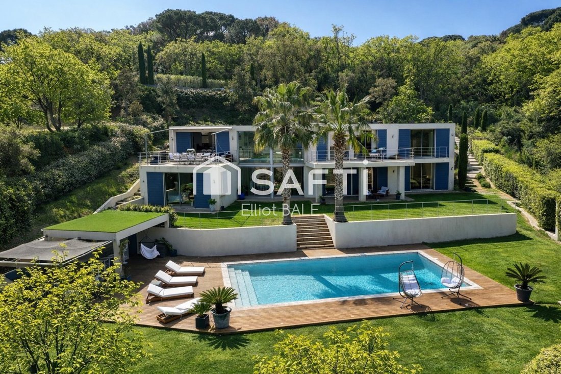 House in Ramatuelle, Provence-Alpes-Côte d'Azur, France 2 - 17713474