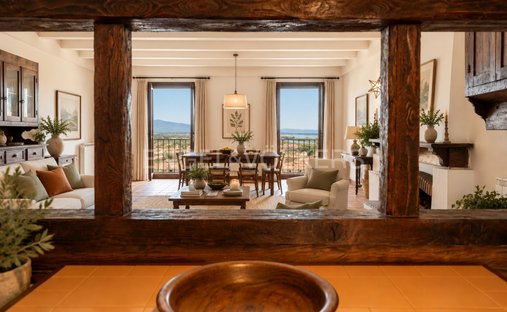 Apartment in Castle of Castiglione, Castiglione della Pescaia, Tuscany 1