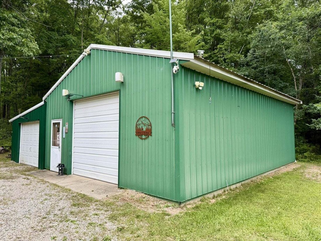 House in Wellston, Michigan, United States 5 - 18860845
