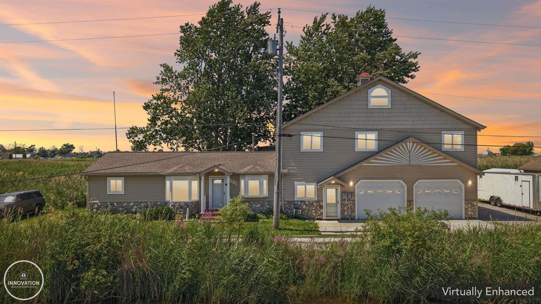 House in Clay Township, Michigan, United States 1 - 18861244