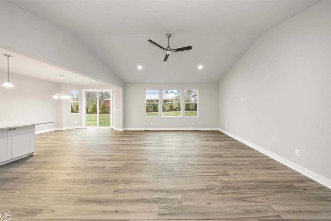 House in Waterford Township, Michigan, United States 4 - 18861441