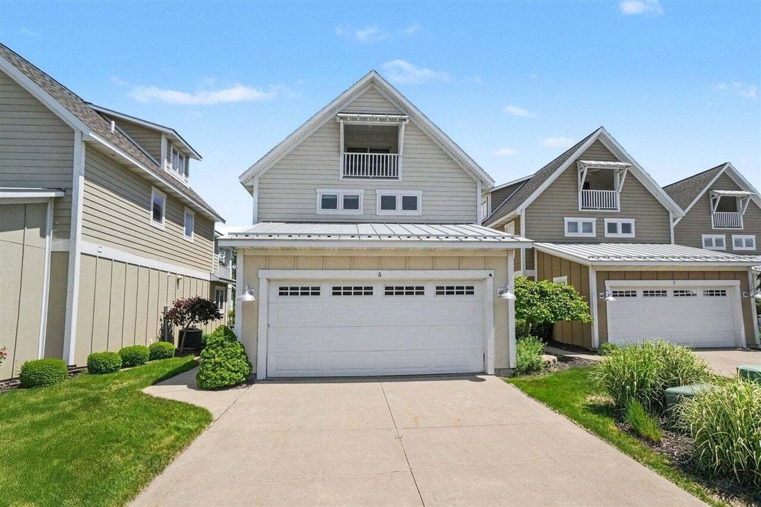 Condo in Fruitport Charter Township, Michigan, United States 1 - 18860631