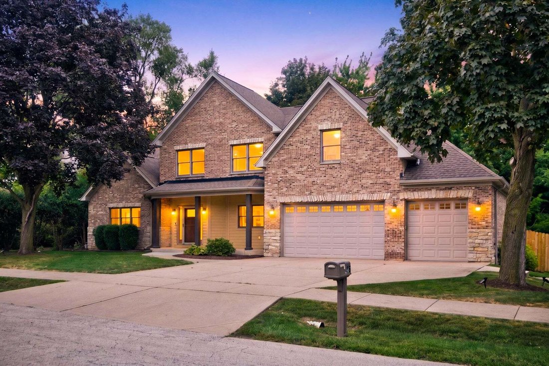 House in Roselle, Illinois, United States 1 - 18860290