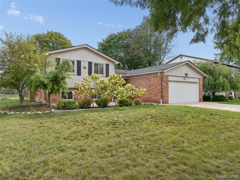 House in Troy, Michigan, United States 3 - 18861064