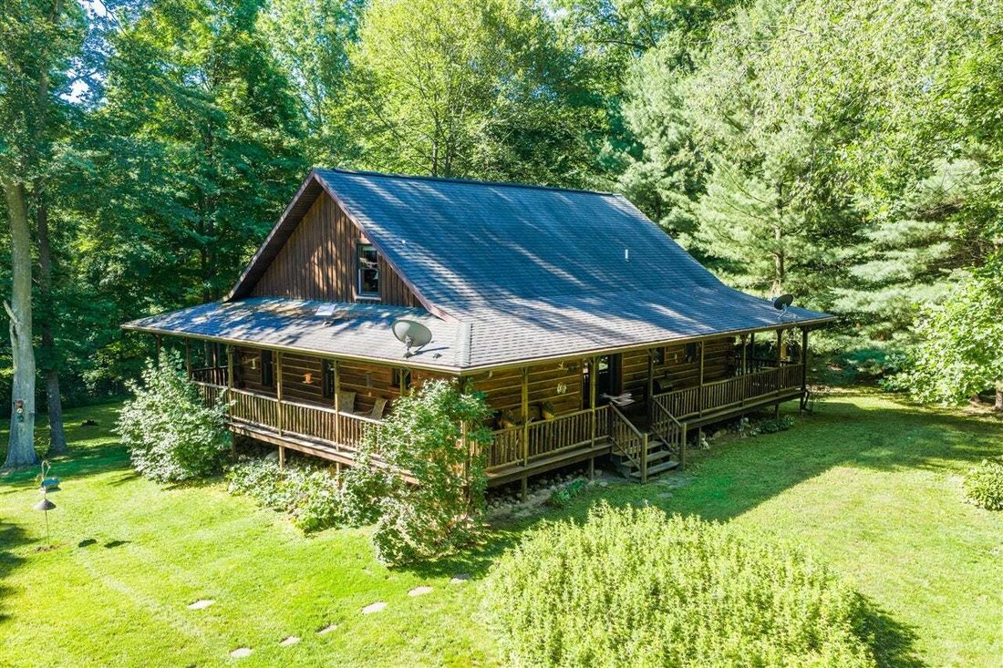 House in Tekonsha, Michigan, United States 3 - 18860832