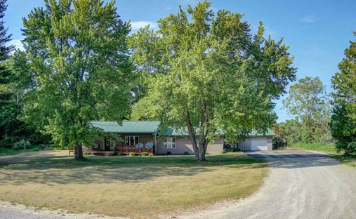 House in Grawn, Michigan, United States 1