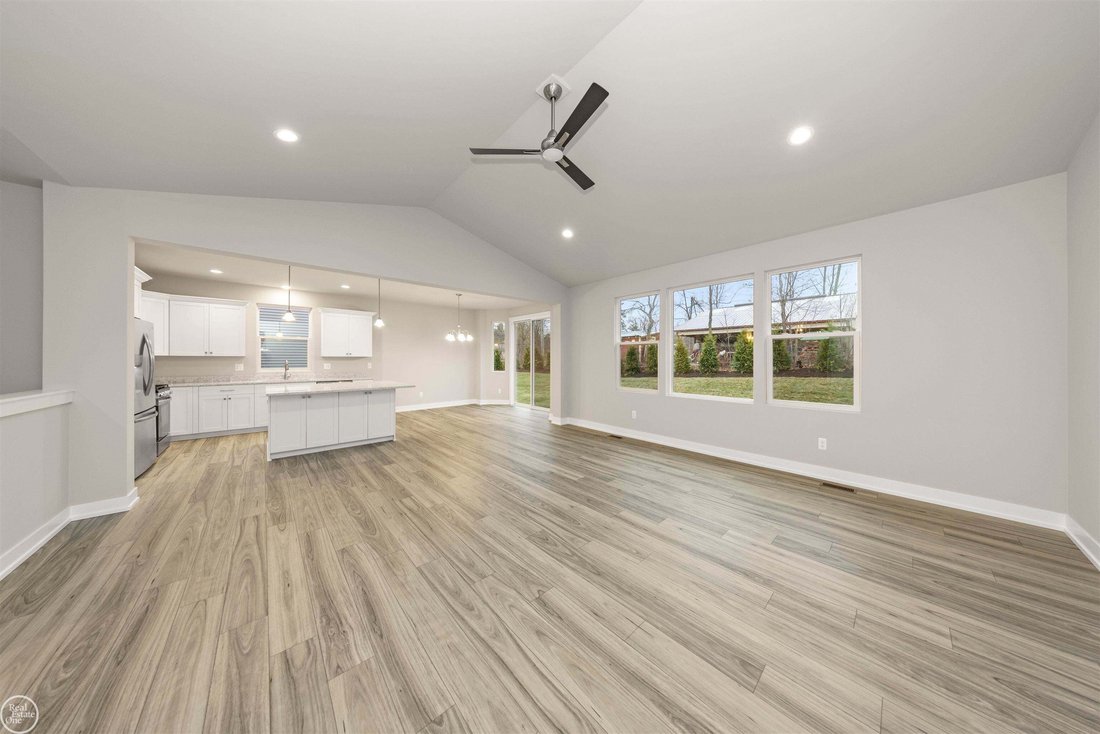 House in Waterford Township, Michigan, United States 5 - 18861441