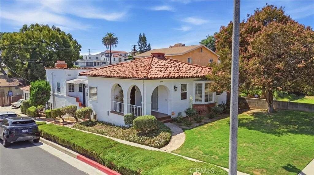House in Los Angeles, California, United States 3 - 18851433