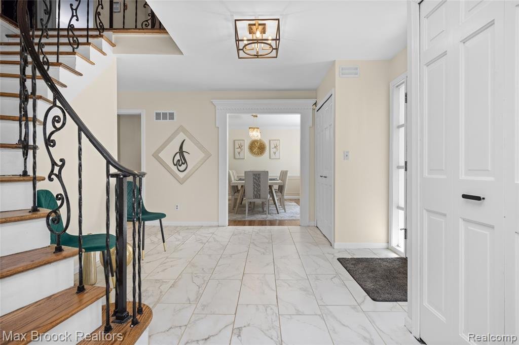 House in Farmington Hills, Michigan, United States 5 - 18860554