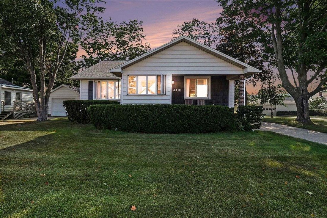 House in Ludington, Michigan, United States 1 - 18860918