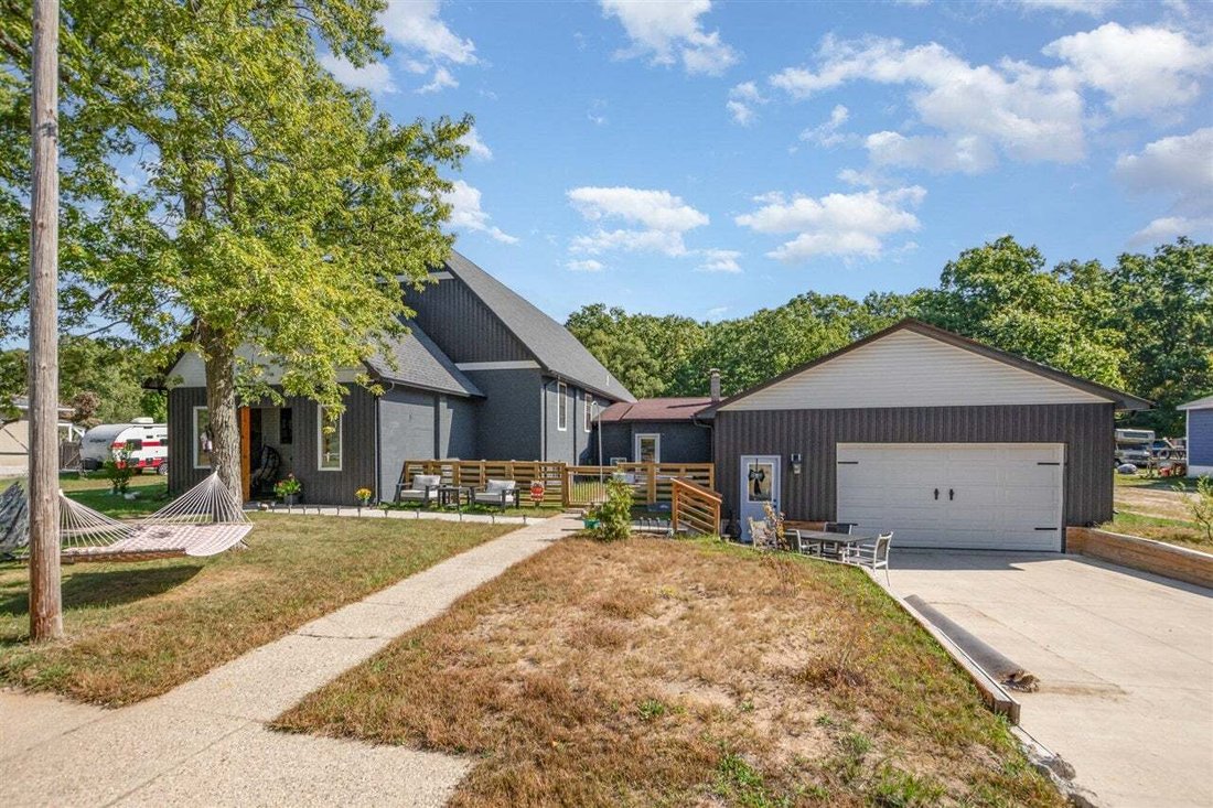 House in Muskegon, Michigan, United States 4 - 18860856