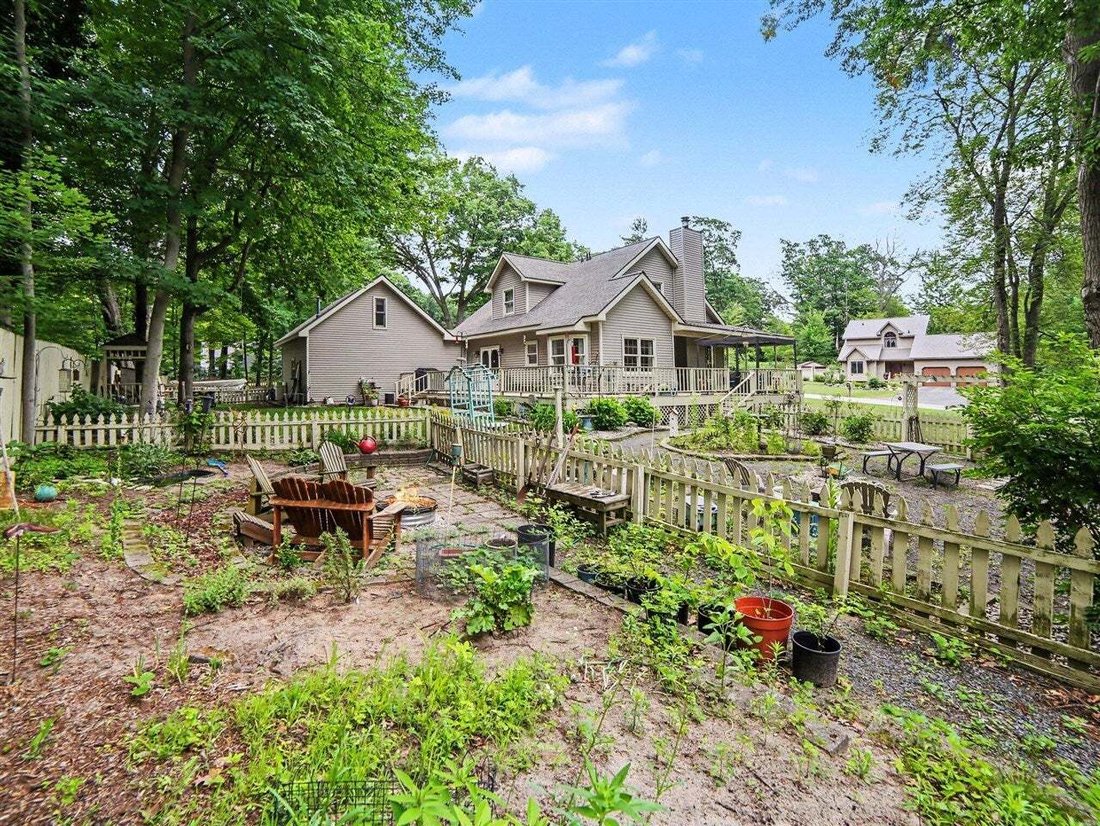 House in Ludington, Michigan, United States 2 - 18861022