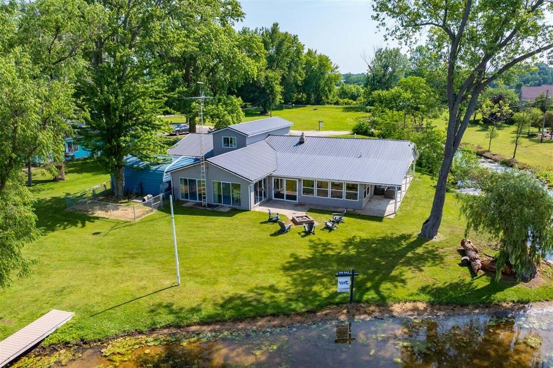 House in Hartford, Michigan, United States 2 - 18860642