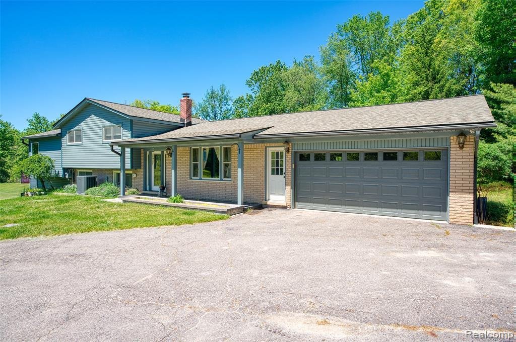 House in Leonard, Michigan, United States 4 - 18861048