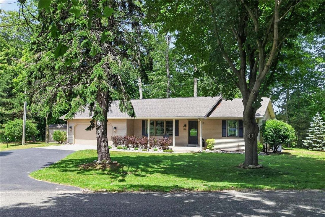 House in South Haven, Michigan, United States 1 - 18860745