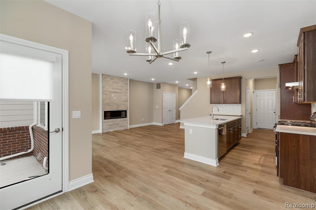 Condo in Troy, Michigan, United States 4 - 18861280