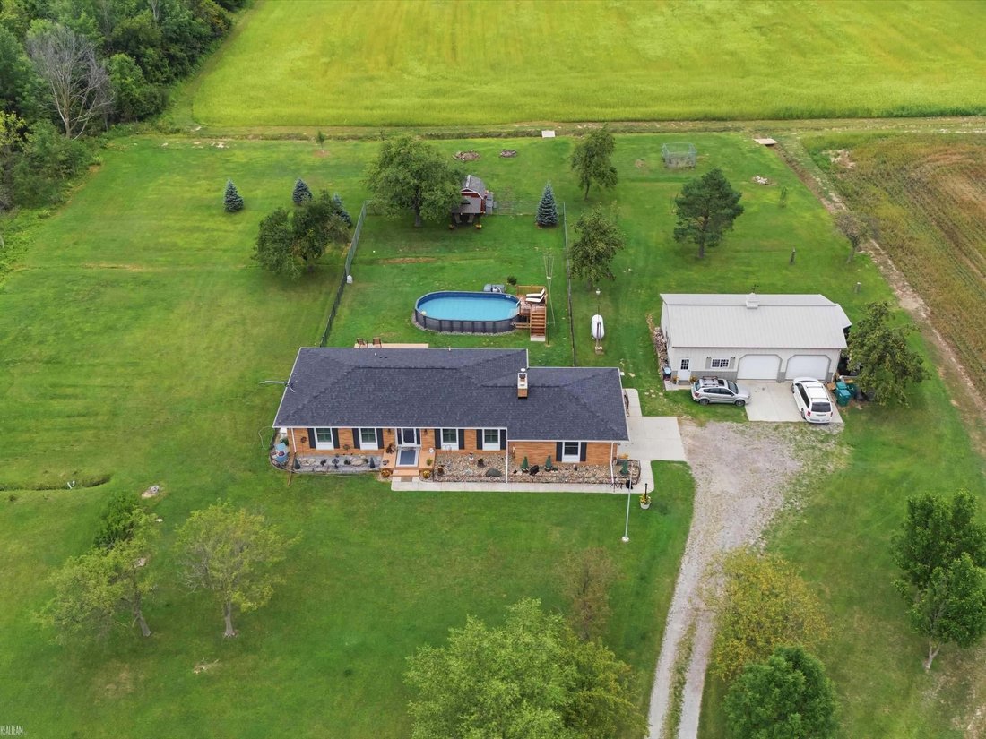 House in Lenox, Michigan, United States 4 - 18861410