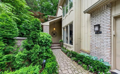 Townhouse in Bloomfield Hills, Michigan, United States 1