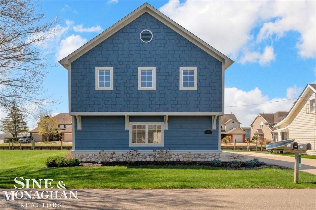 House in Clay Township, Michigan, United States 1 - 18860600