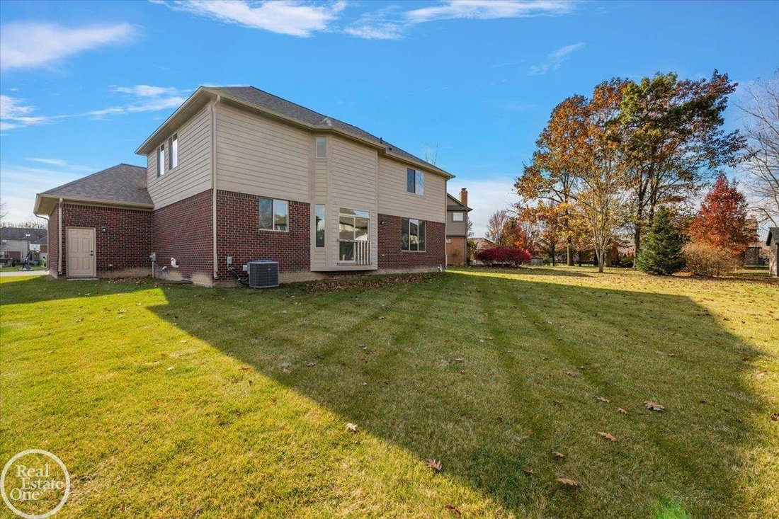 House in Macomb, Michigan, United States 5 - 18861547