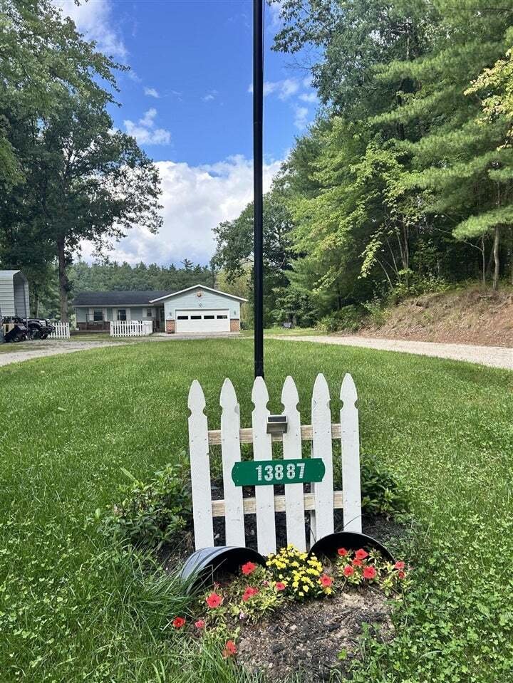 Casa a Greenville, Michigan, Stati Uniti 4 - 18860639