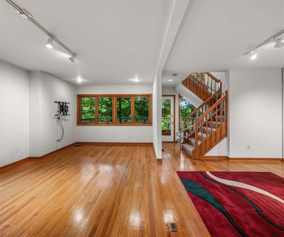 Condominio en Ann Arbor, Míchigan, Estados Unidos 5 - 18860458