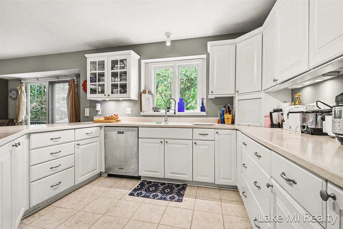 House in Kentwood, Michigan, United States 5 - 18861237