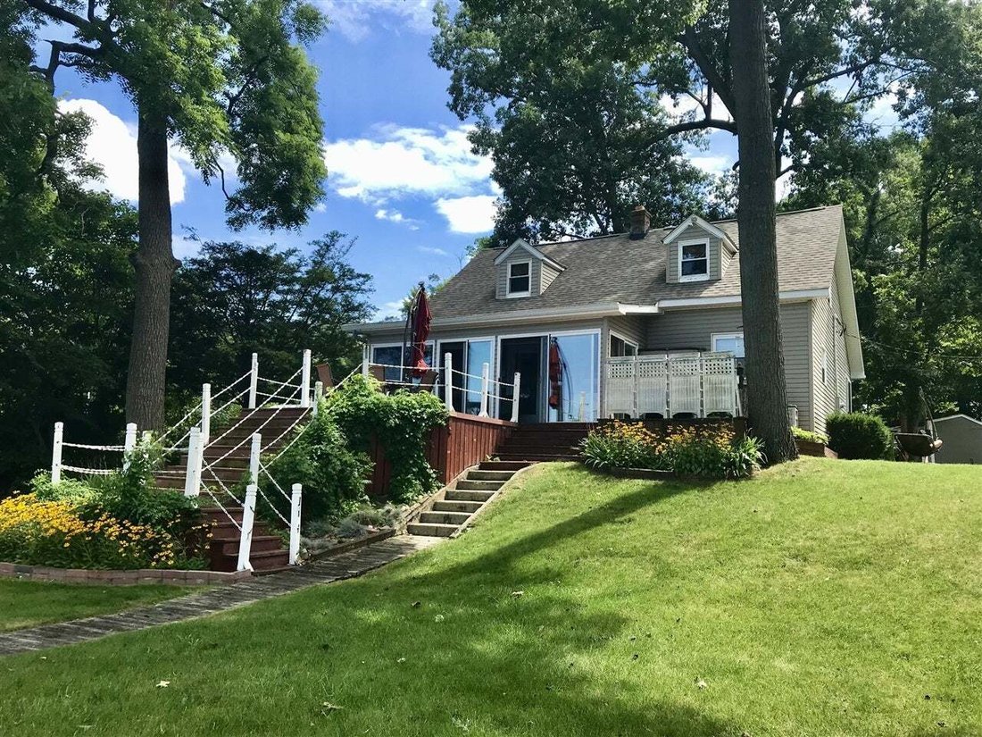 House in White Pigeon, Michigan, United States 1 - 18860972