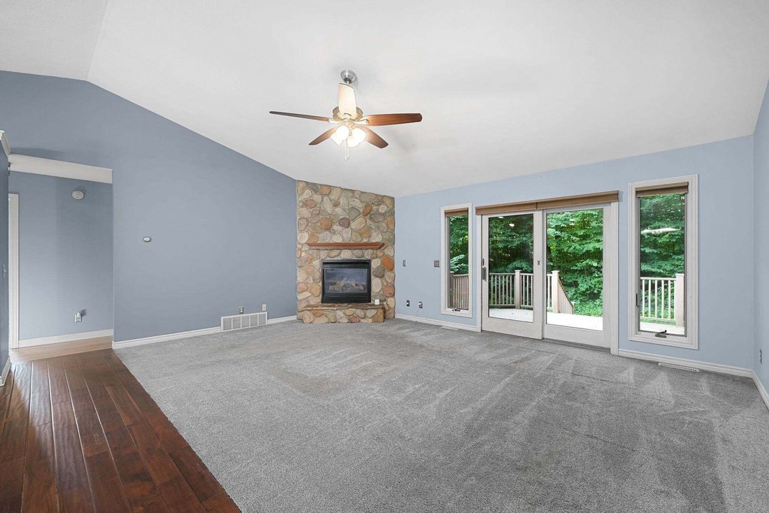 House in Lake Ann, Michigan, United States 5 - 18860596