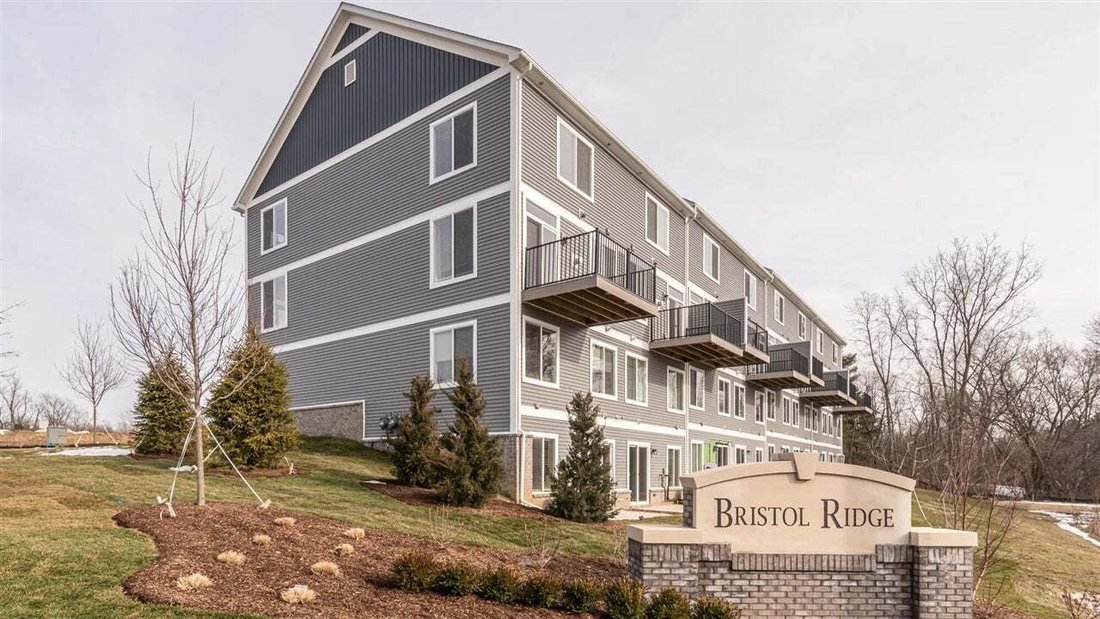 Condo in Ann Arbor, Michigan, United States 1 - 18860466