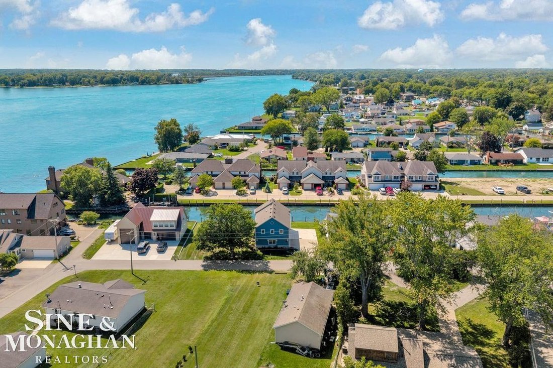 House in Clay Township, Michigan, United States 5 - 18860600