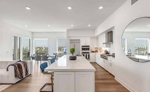 Condo in Irvine, California, United States 1