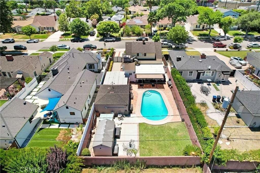 House in Burbank, California, United States 2 - 18860363