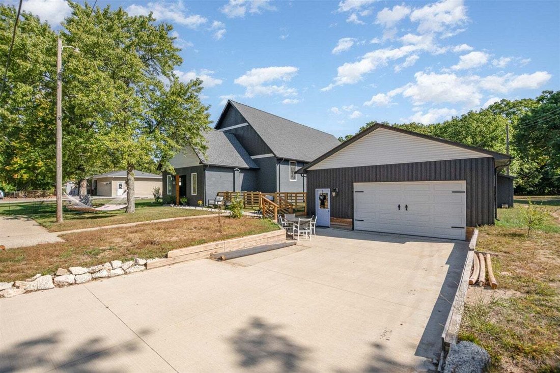 House in Muskegon, Michigan, United States 2 - 18860856