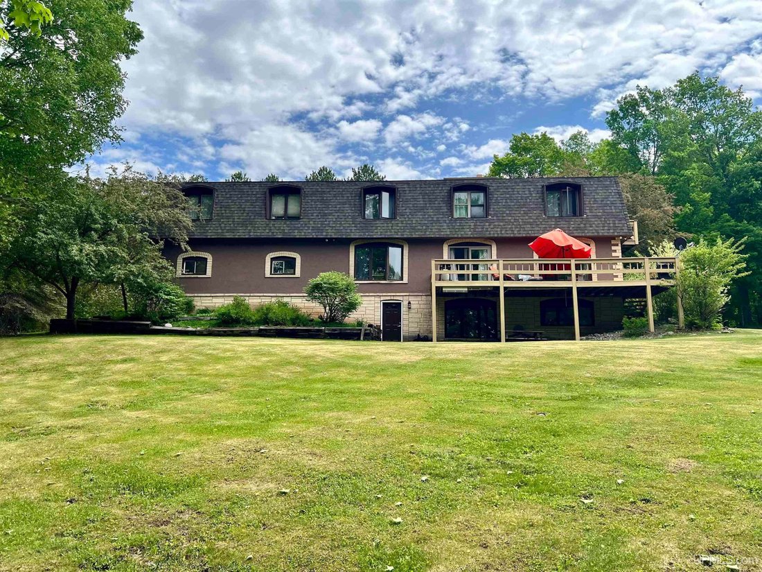 Casa a Iron River, Michigan, Stati Uniti 2 - 18860941
