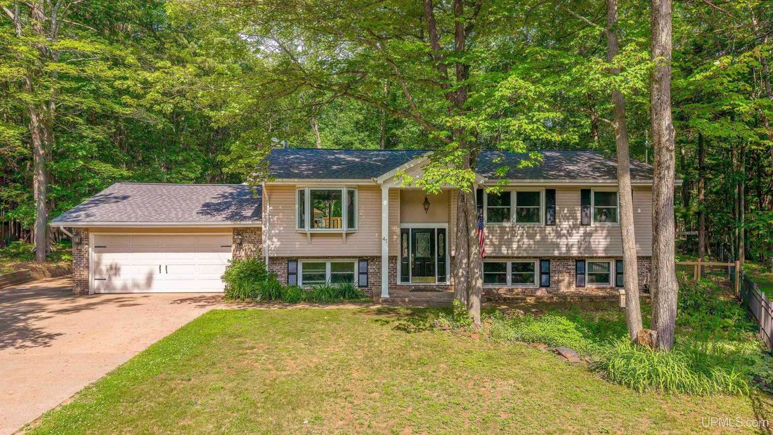 House in Marquette, Michigan, United States 1 - 18861224