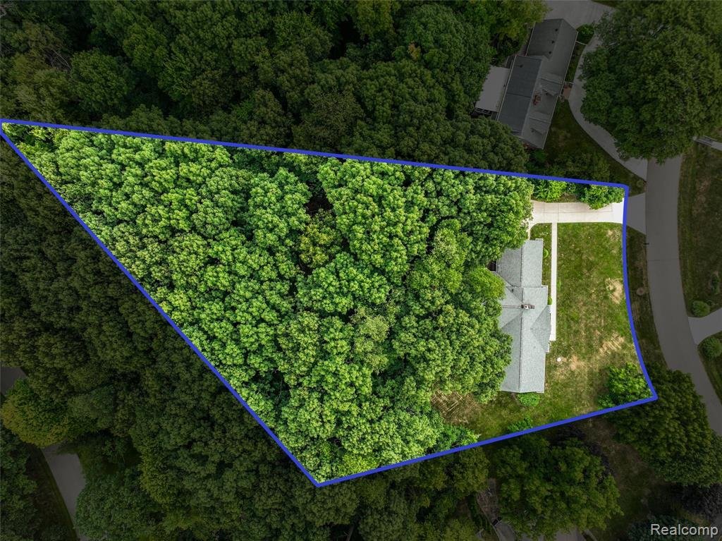 House in Beverly Hills, Michigan, United States 2 - 18860949