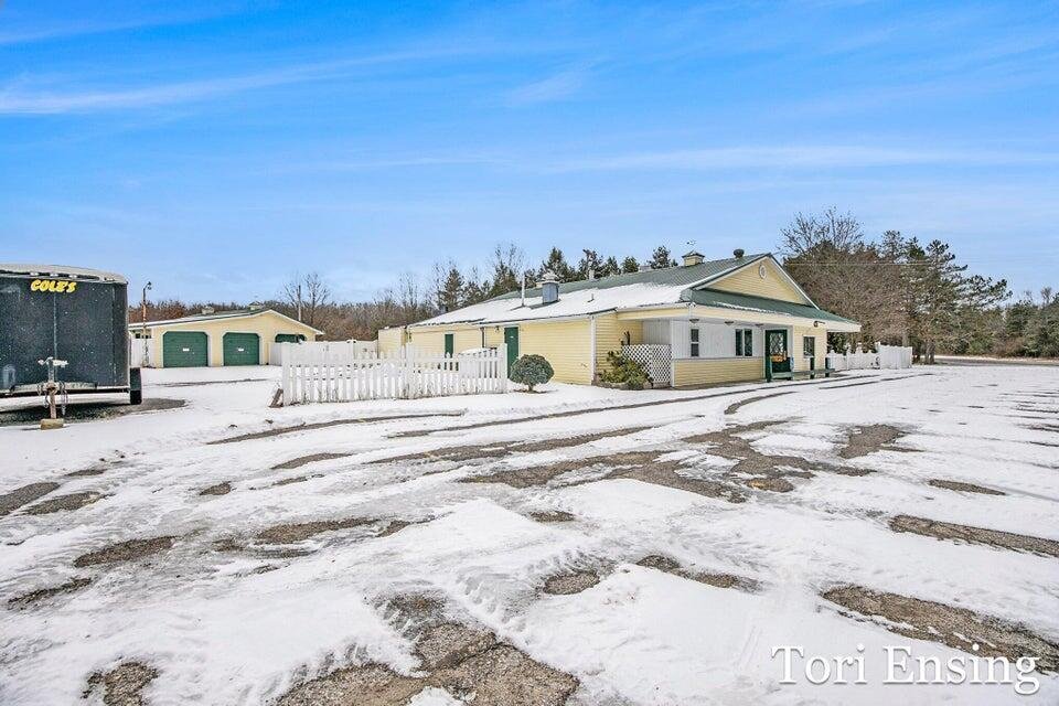 House in Greenville, Michigan, United States 5 - 18860816