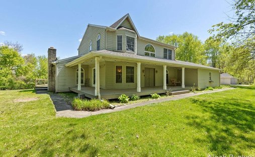 House in Caledonia, Michigan, United States 1