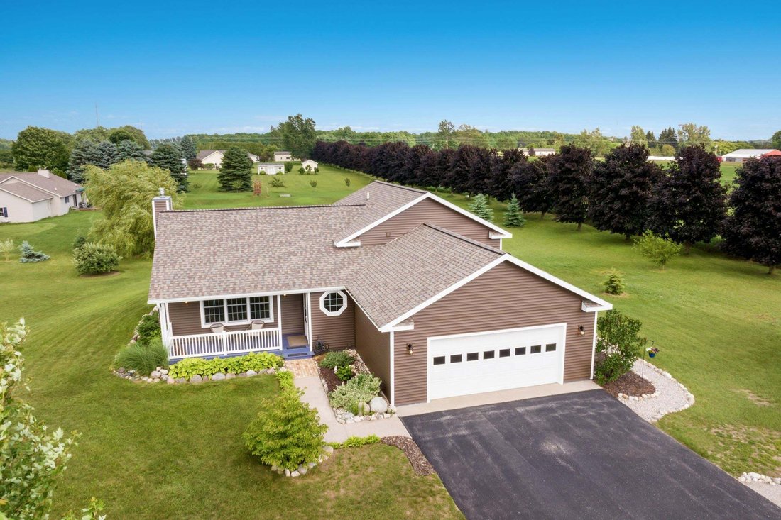 House in Garfield Township, Michigan, United States 1 - 18861405